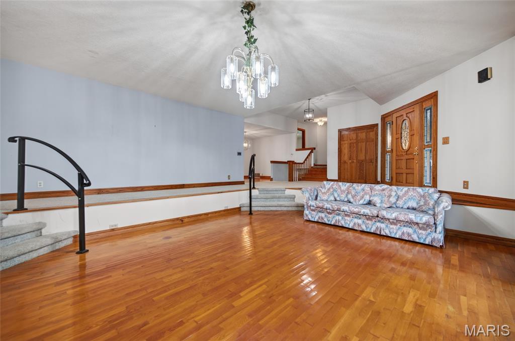 468 White Clover Road Property Photo 4