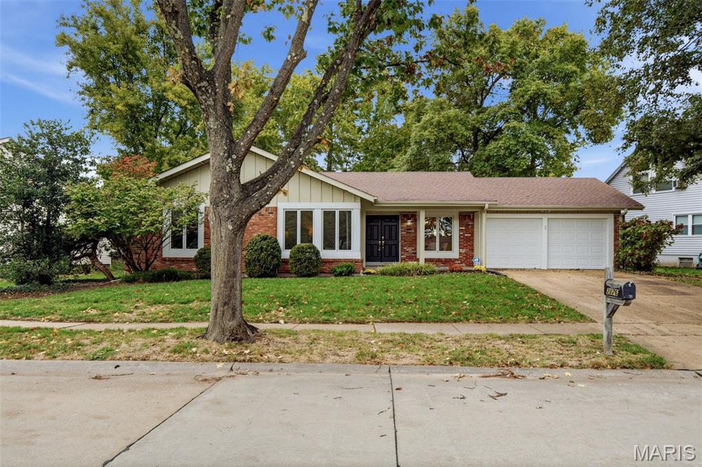 2176 Parasol Drive Property Photo 1