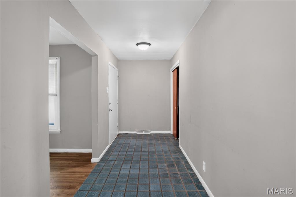 550 Monceau Drive Property Photo 7