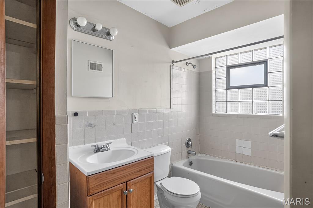 550 Monceau Drive Property Photo 12