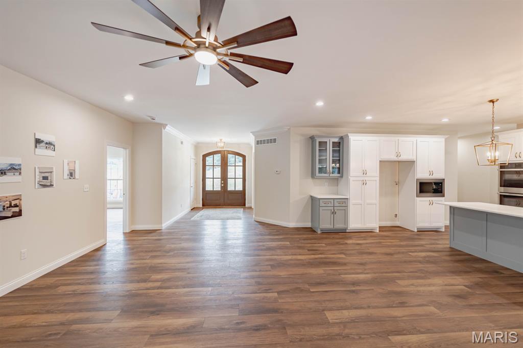 1804 Springbrook Drive Property Photo 6