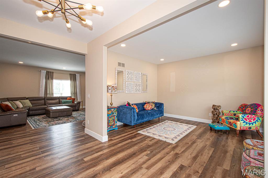 533 Weidman Road Property Photo 8