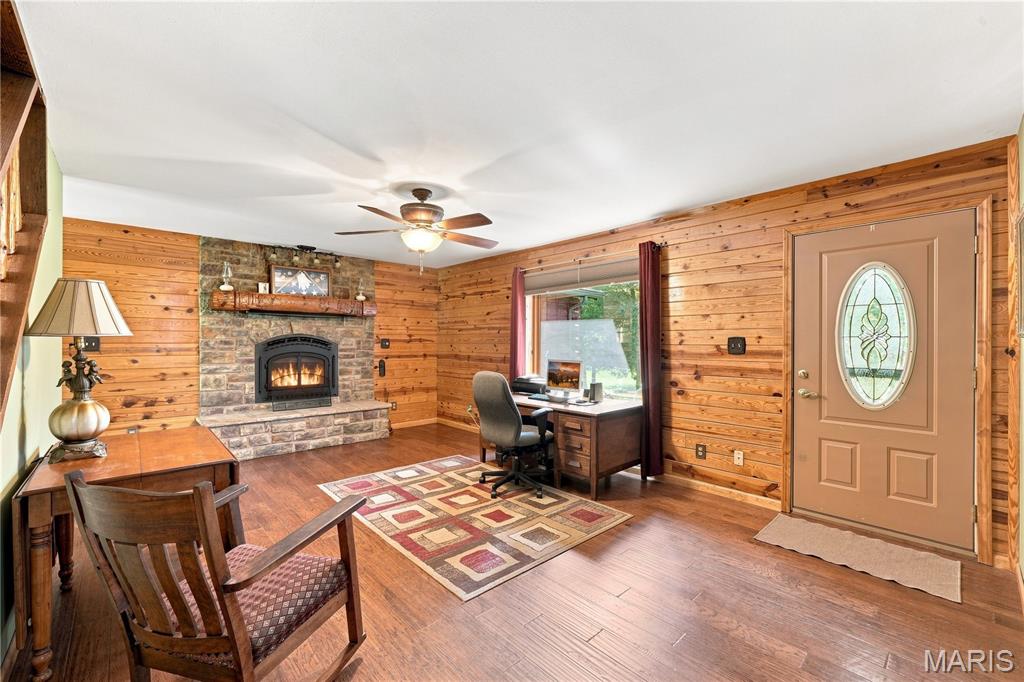 19501 Coventry Circle Property Photo 8