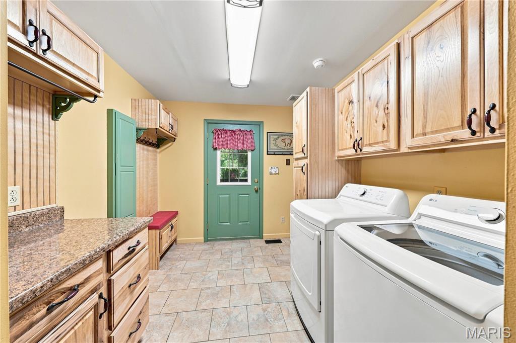 19501 Coventry Circle Property Photo 18