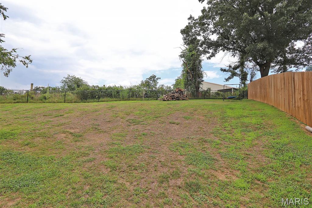 1004 Allenview Drive Property Photo 3
