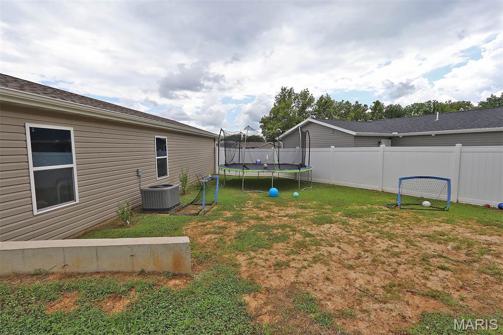 1004 Allenview Drive Property Photo 6