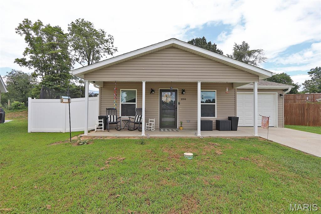 1004 Allenview Drive Property Photo 13