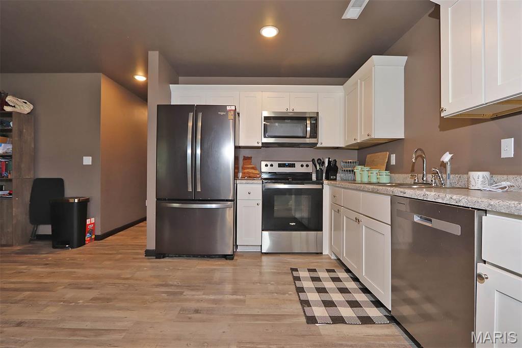 1004 Allenview Drive Property Photo 24