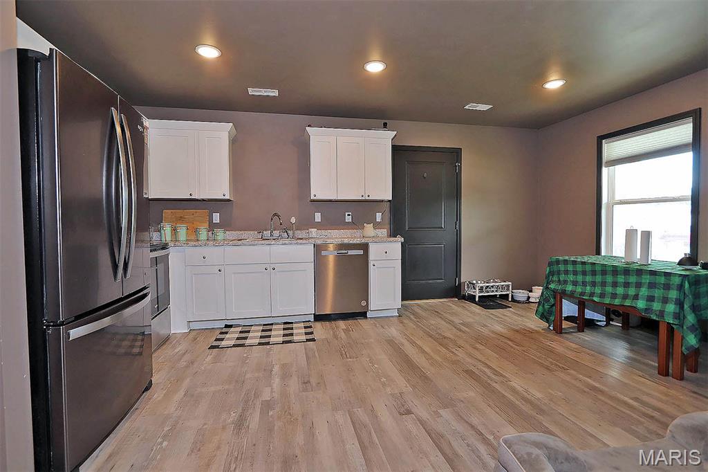 1004 Allenview Drive Property Photo 25
