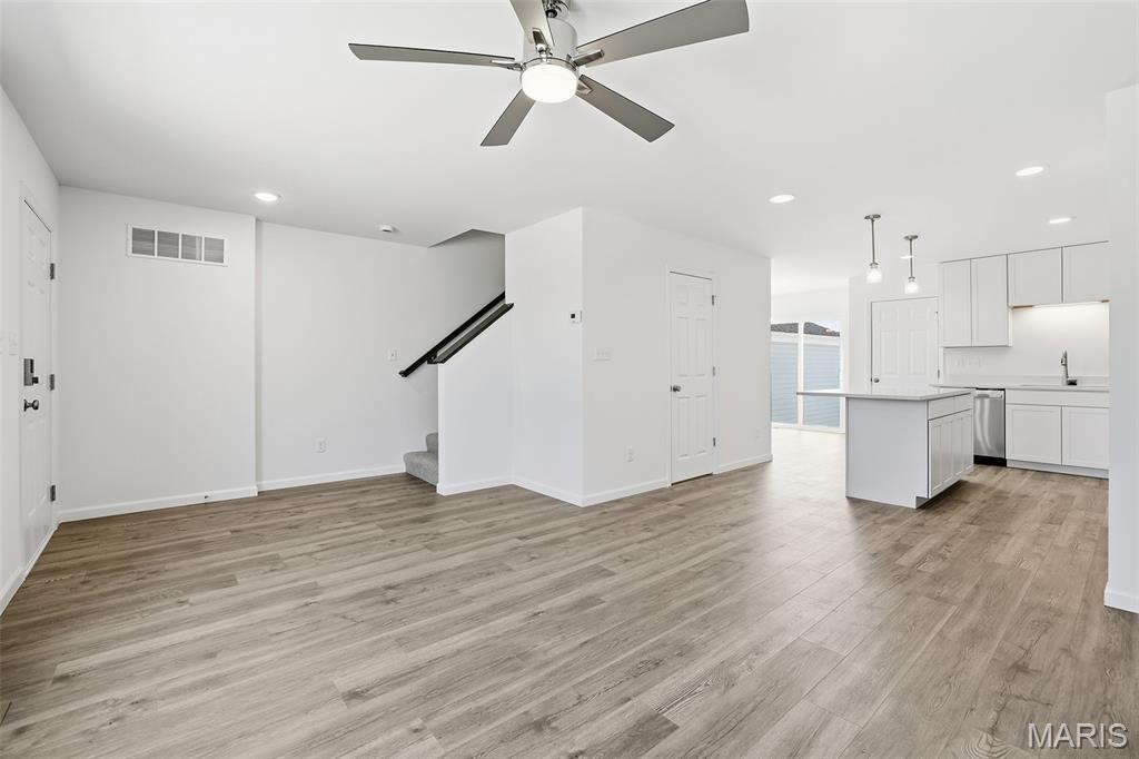 162 Sunset Terrace Drive Property Photo 3