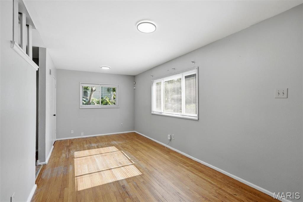 10537 Earl Drive Property Photo 6