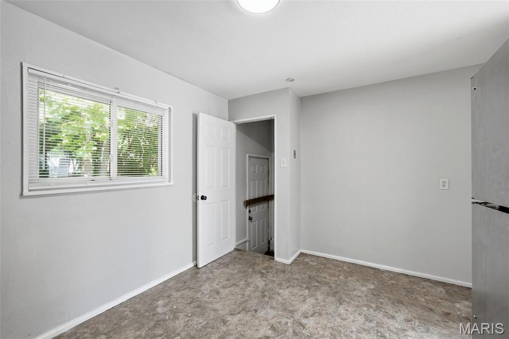 10537 Earl Drive Property Photo 13