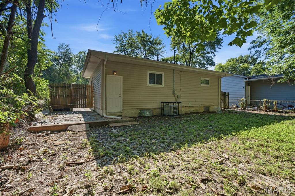 10537 Earl Drive Property Photo 25