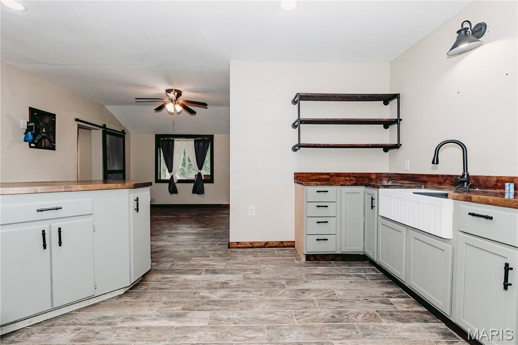 40190 Dandelion Road Property Photo 14