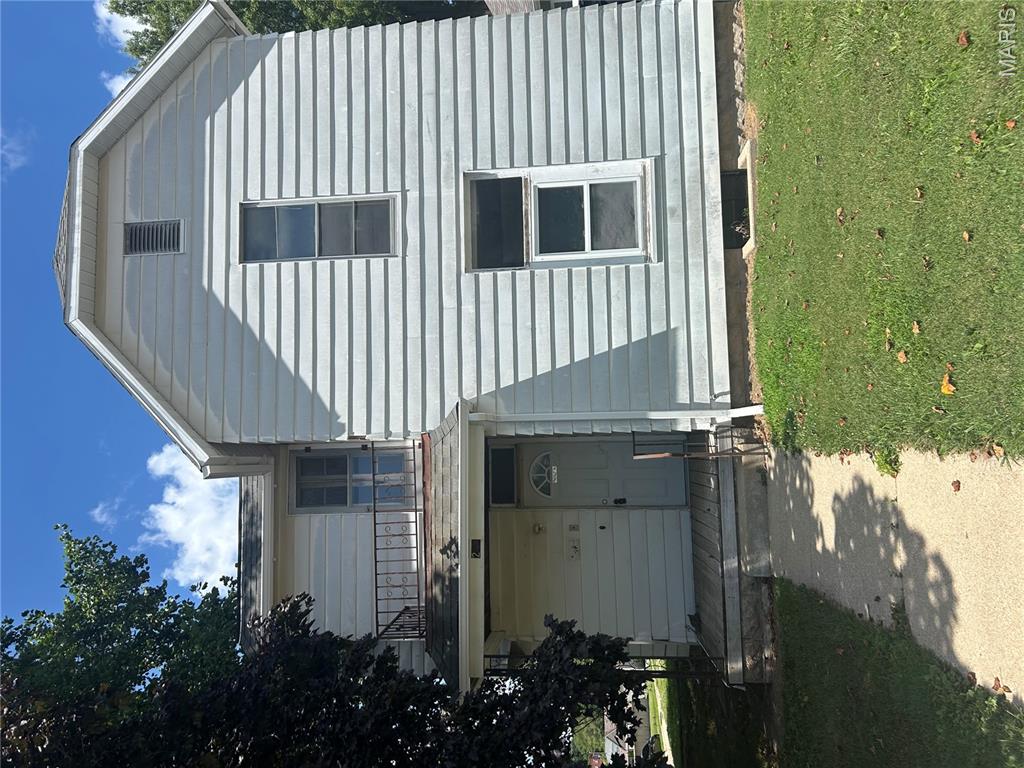 205 N 4th St. Property Photo 1