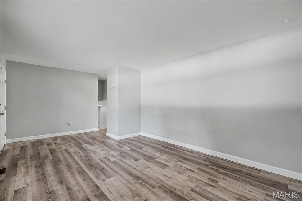 2215 Graystone Drive Property Photo 8