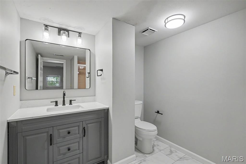 2215 Graystone Drive Property Photo 22