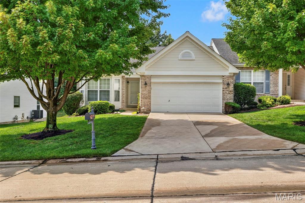 1319 Pine Bluff Drive Property Photo 1