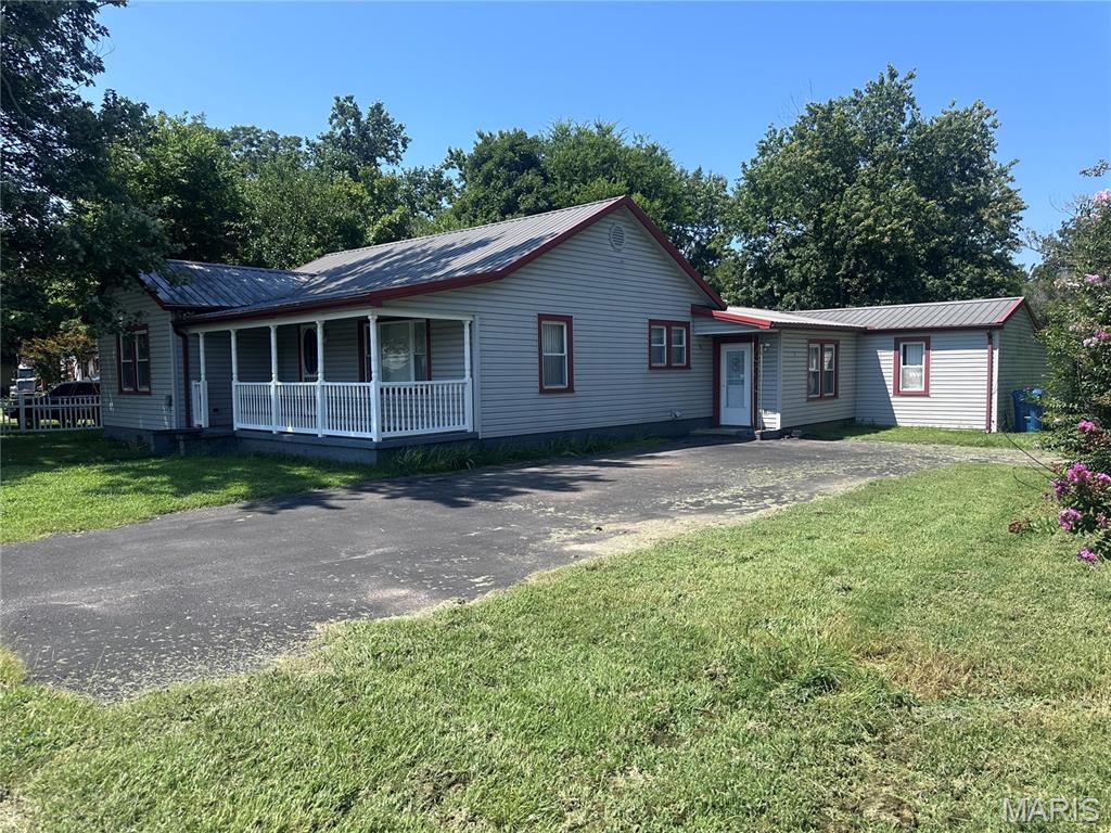 105 Highway 62 Property Photo 2
