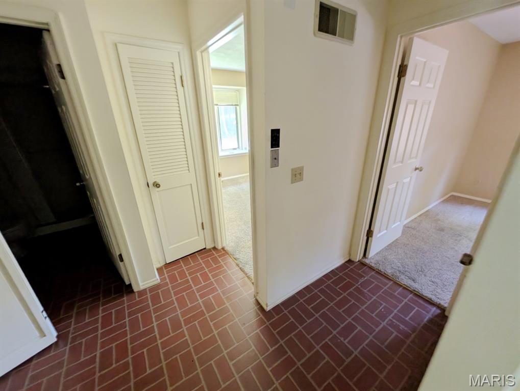 25402 S Elsah Hills Road Property Photo 28