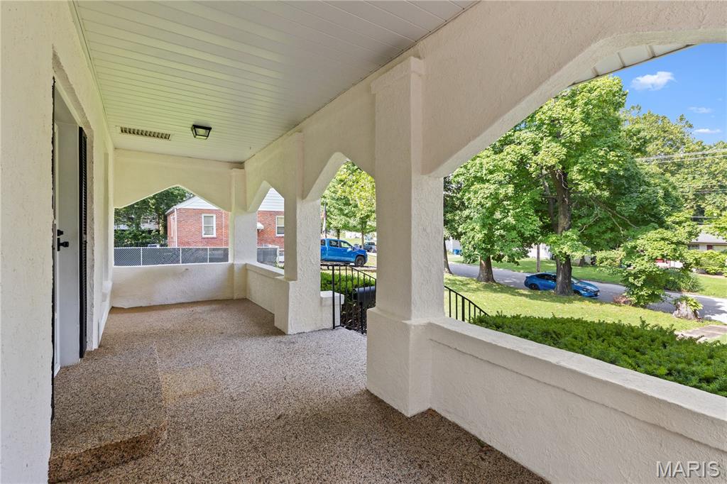 2970 Walton Road Property Photo 4