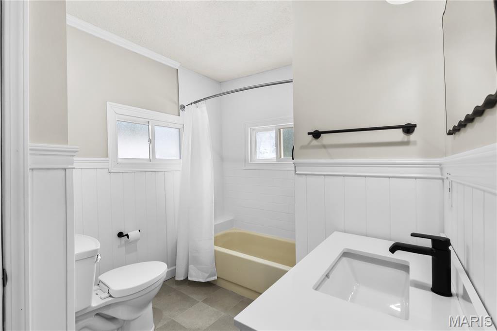 2970 Walton Road Property Photo 19