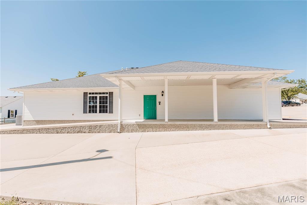 105 3rd Street Property Photo 42