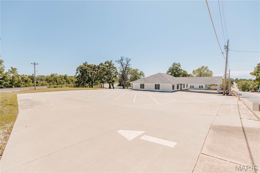 105 3rd Street Property Photo 45