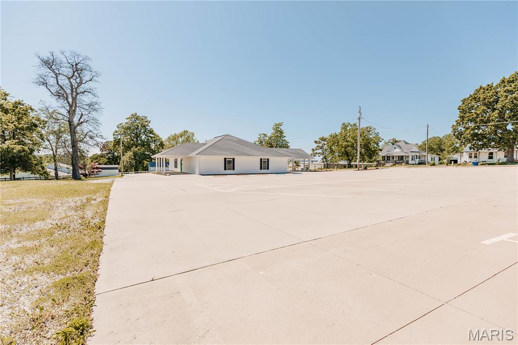 105 3rd Street Property Photo 46