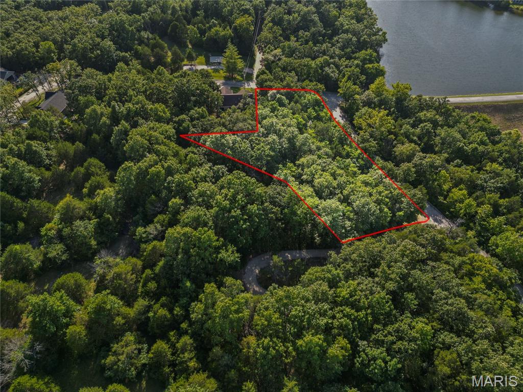 1065 Lakeshore Drive Property Photo 1