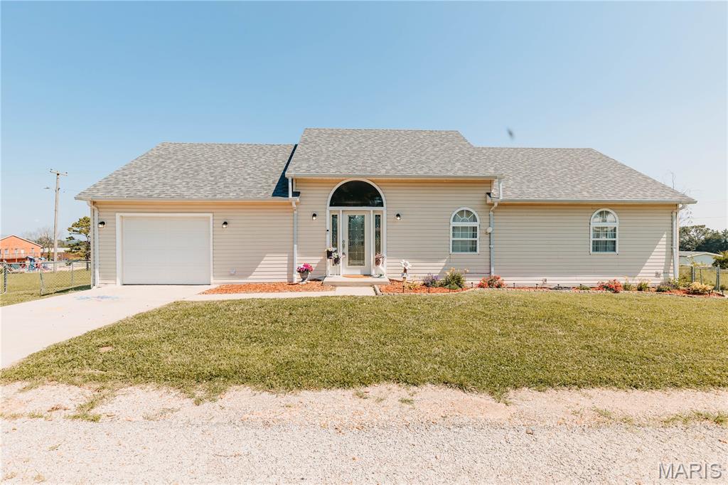150 Cedar Circle Drive Property Photo 1