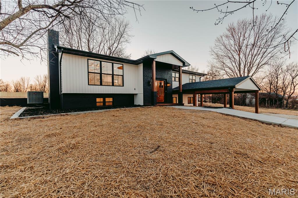 30963 Highway 63 Property Photo 4