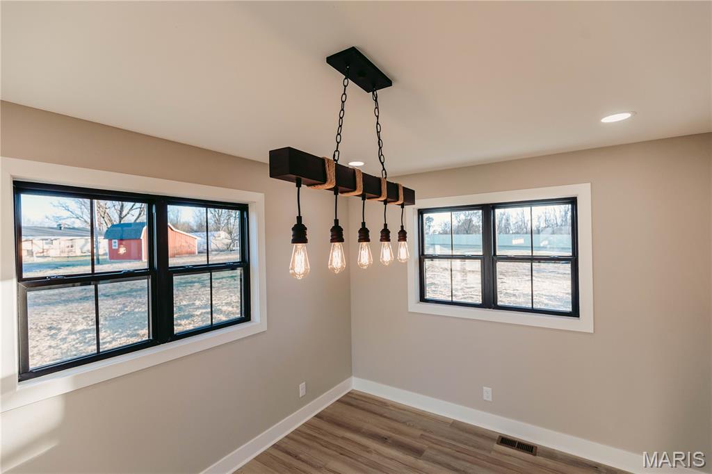 30963 Highway 63 Property Photo 16