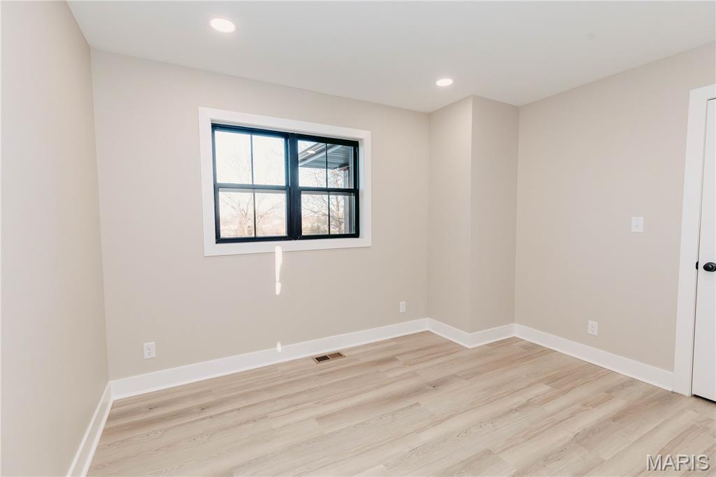 30963 Highway 63 Property Photo 41