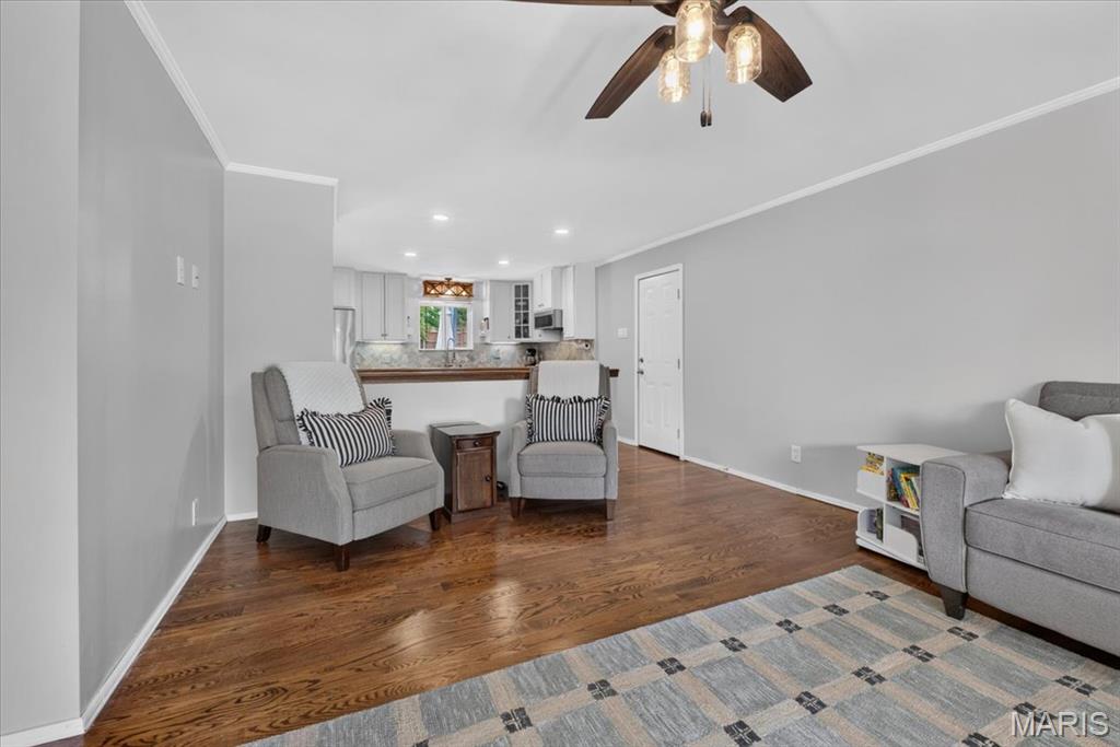 704 Clayworth Drive Property Photo 11