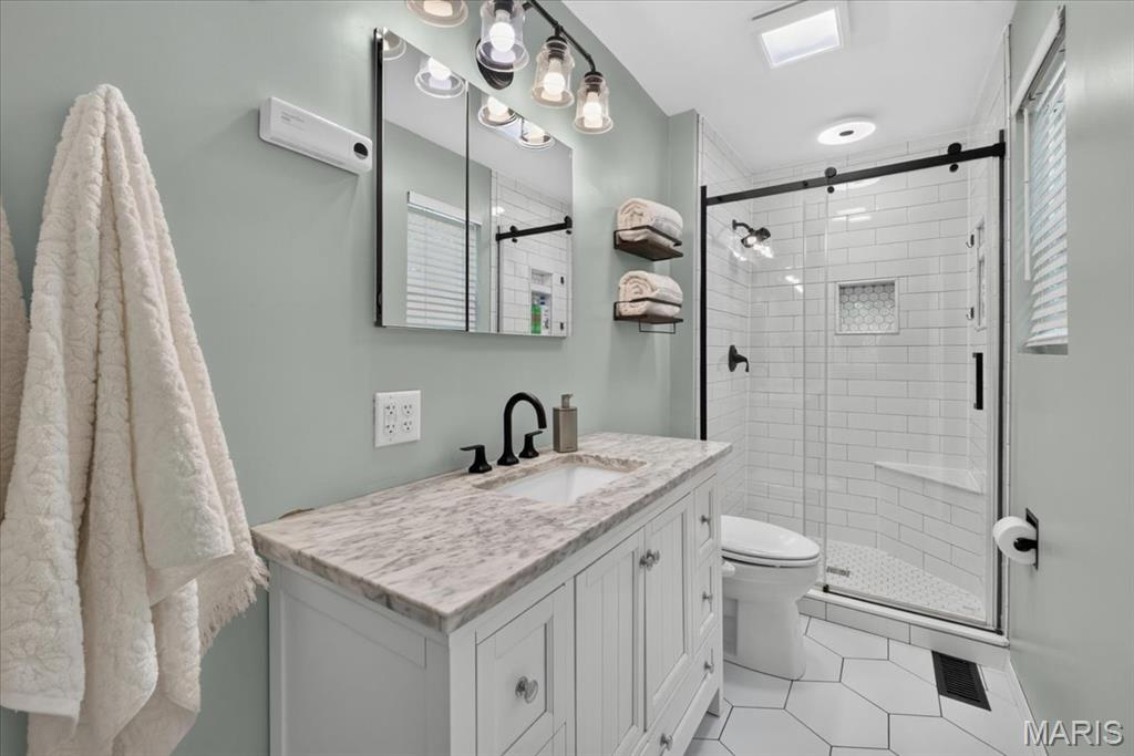 704 Clayworth Drive Property Photo 30