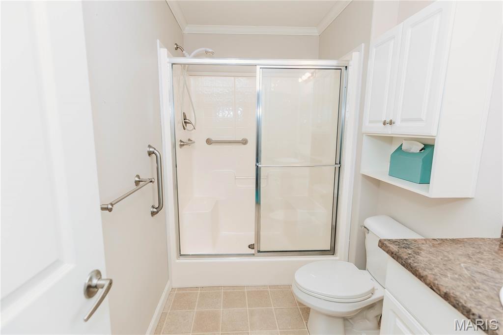 215 E 5th Street Property Photo 35
