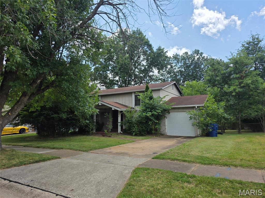 334 Bellezza Drive Property Photo 2