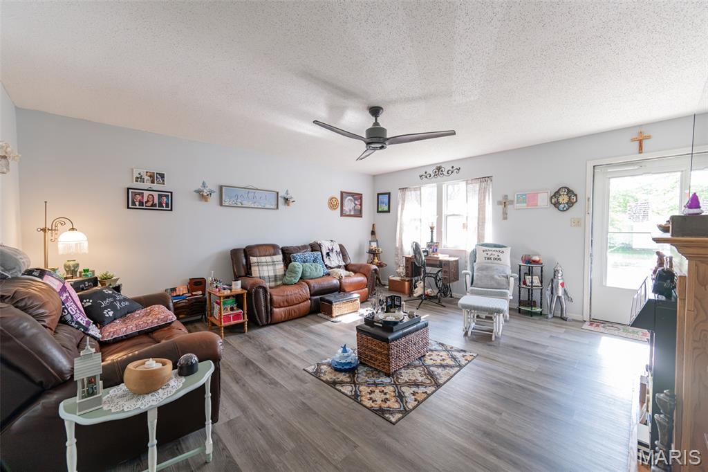 26046049 Property Photo 23