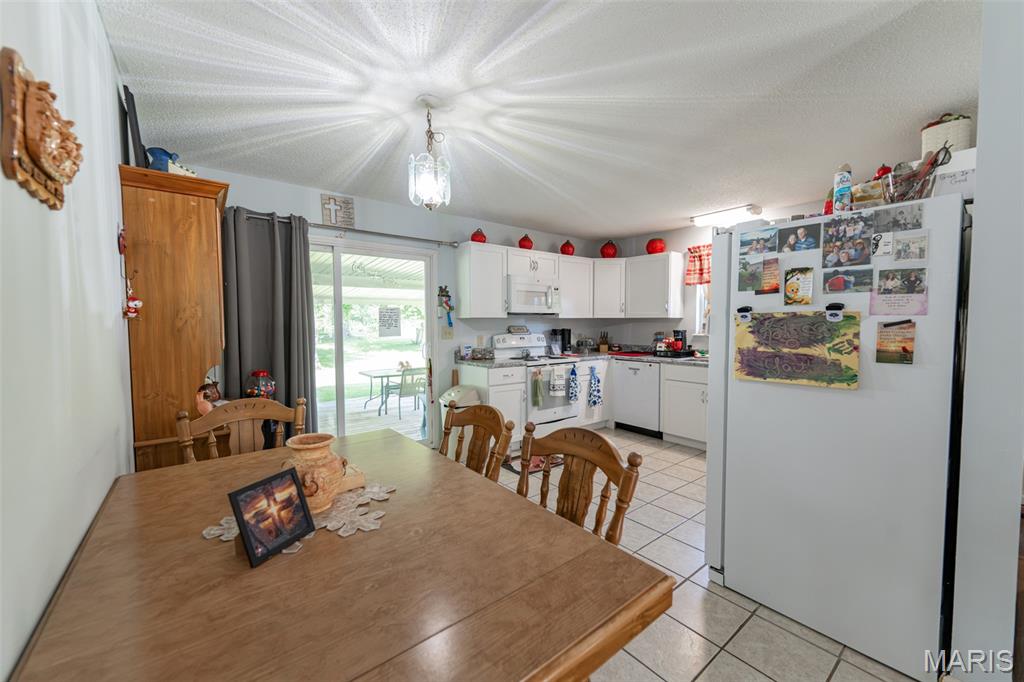 26046049 Property Photo 24