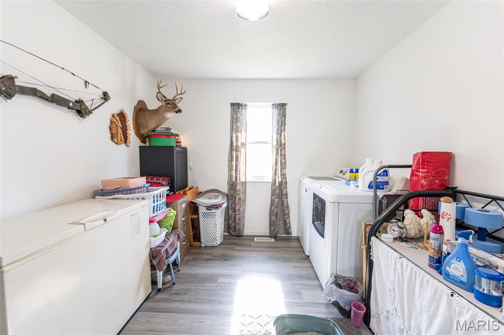 26046049 Property Photo 35