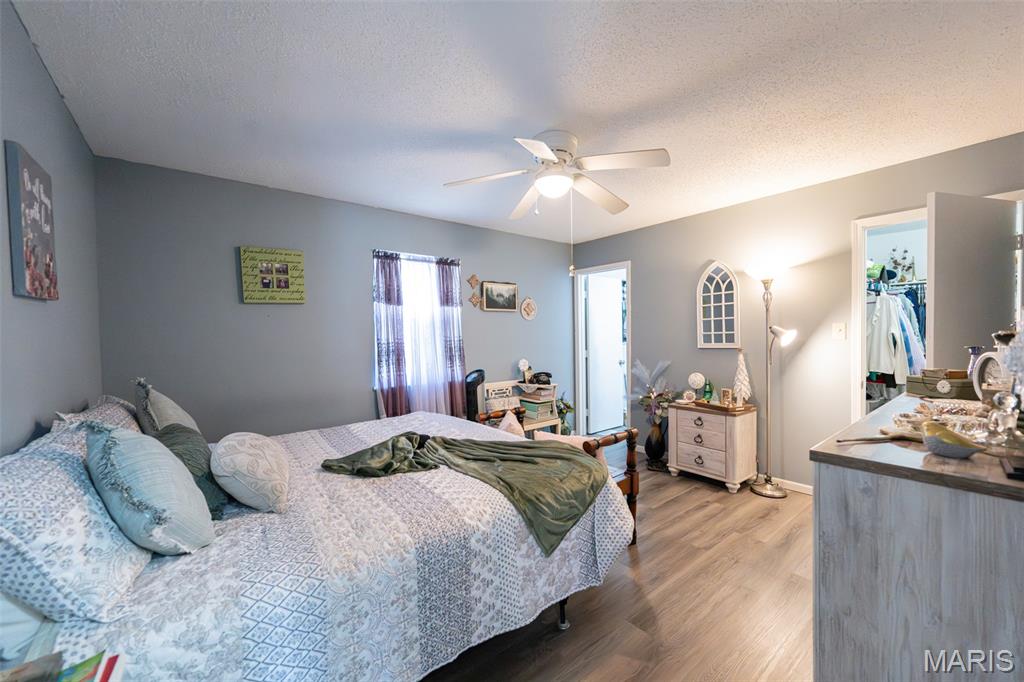 26046049 Property Photo 39