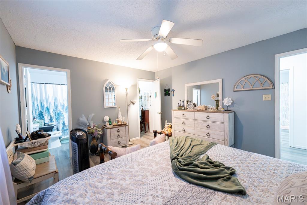 26046049 Property Photo 40