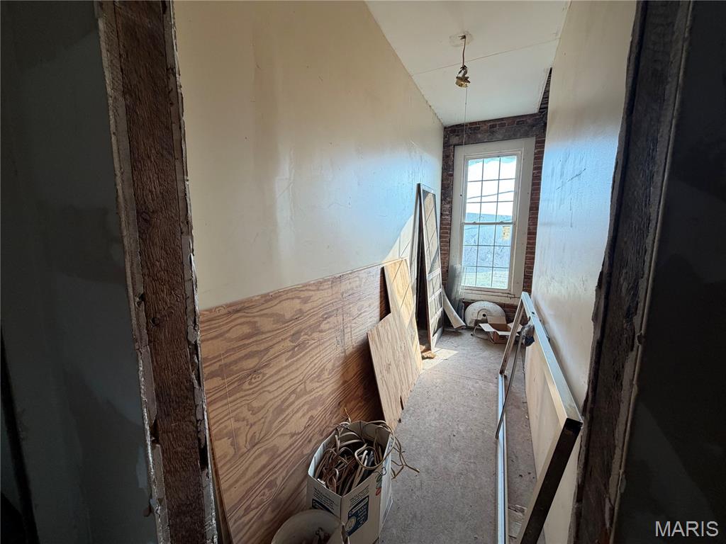 401 Broadway Property Photo 12