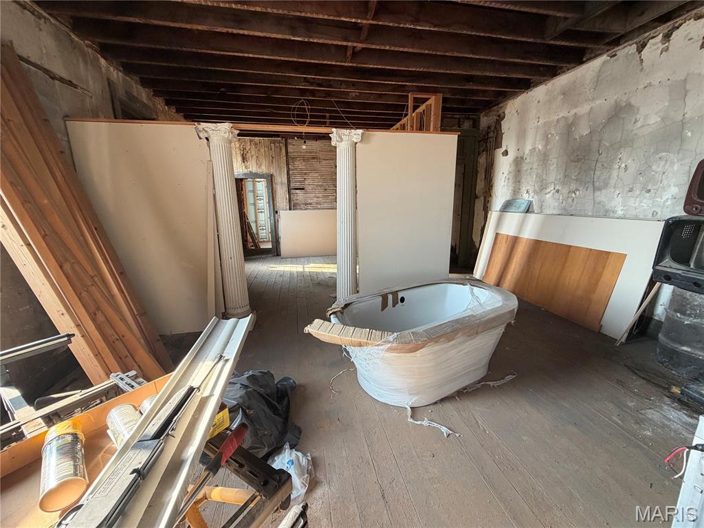 401 Broadway Property Photo 22