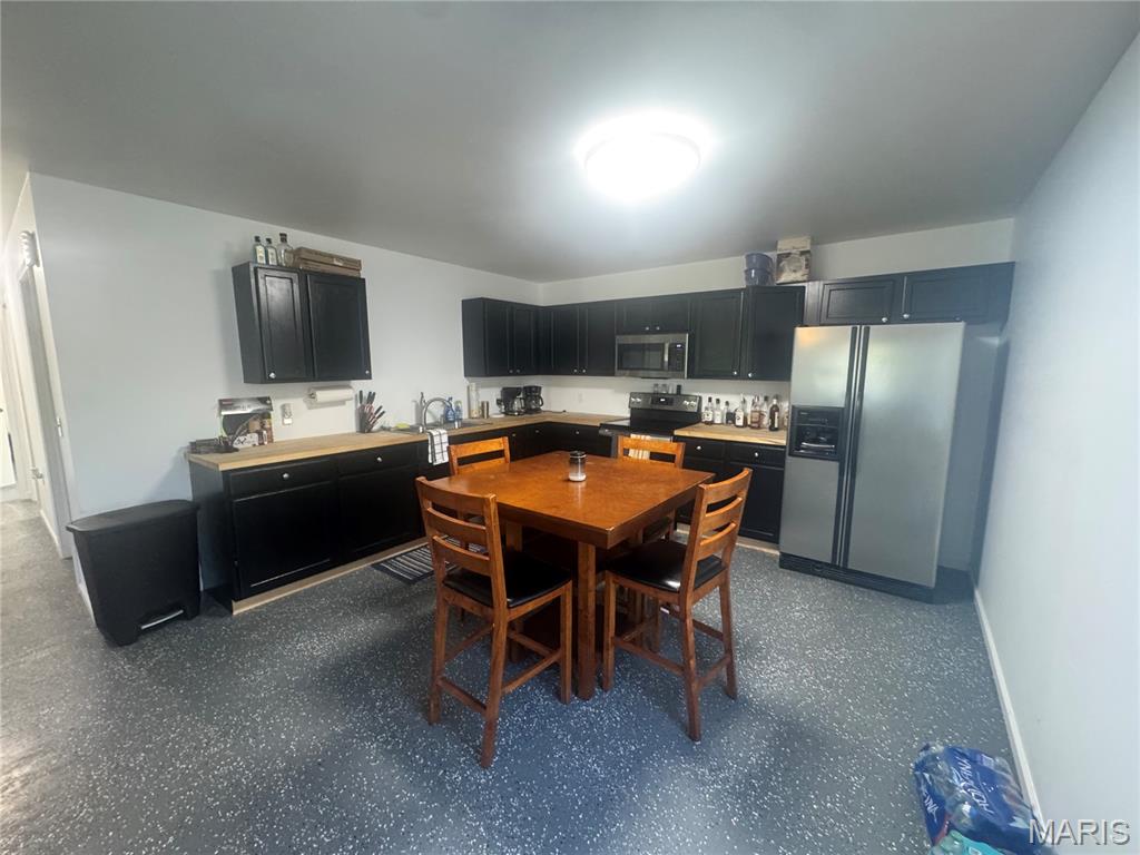 355 County Road Property Photo 15