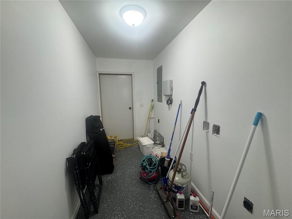 355 County Road Property Photo 17