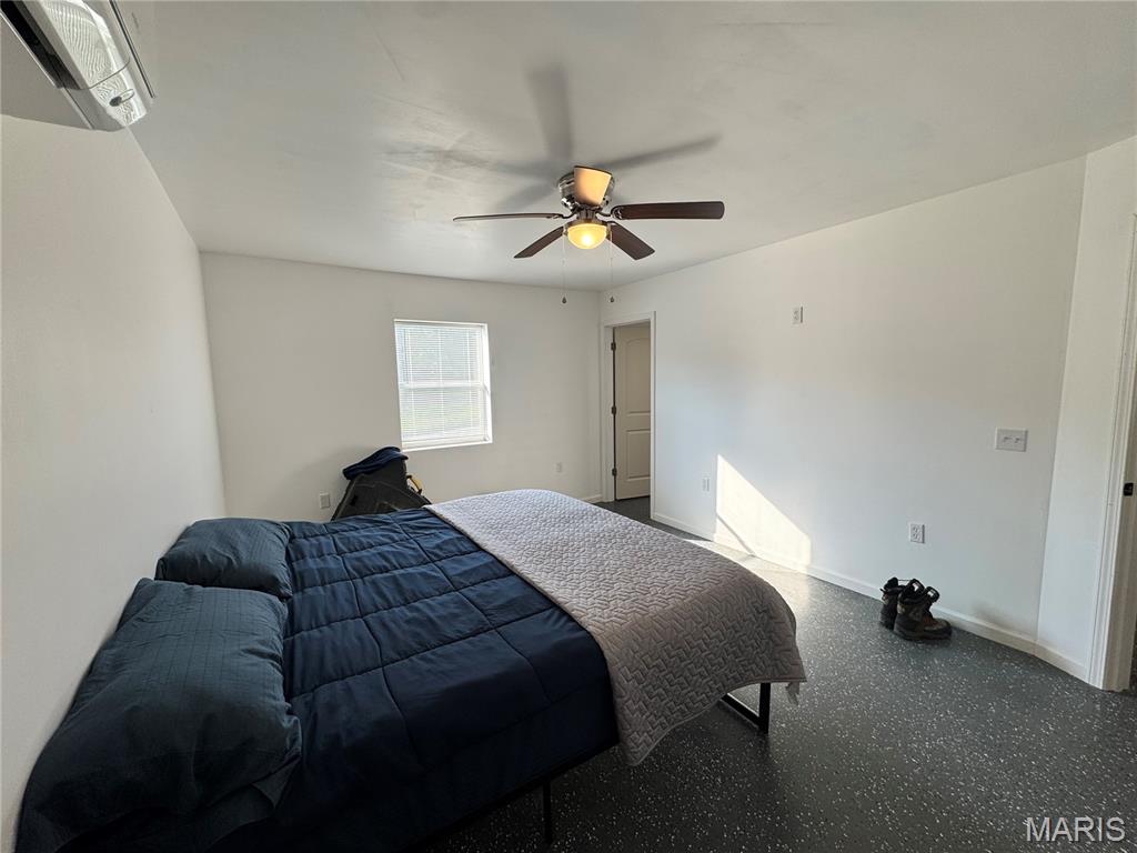 355 County Road Property Photo 21