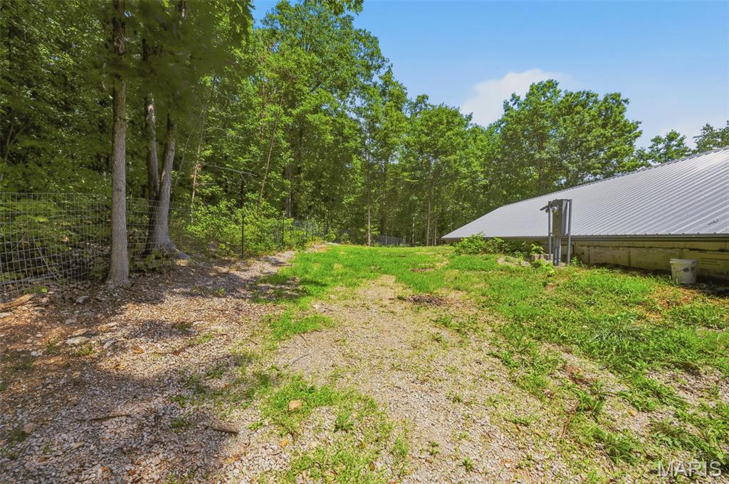 10050 Easton Road Property Photo 28