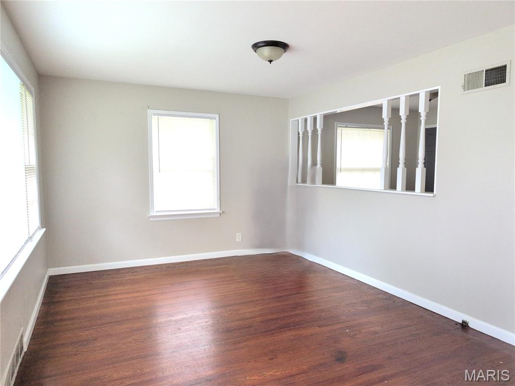 10135 Jepson Drive Property Photo 2